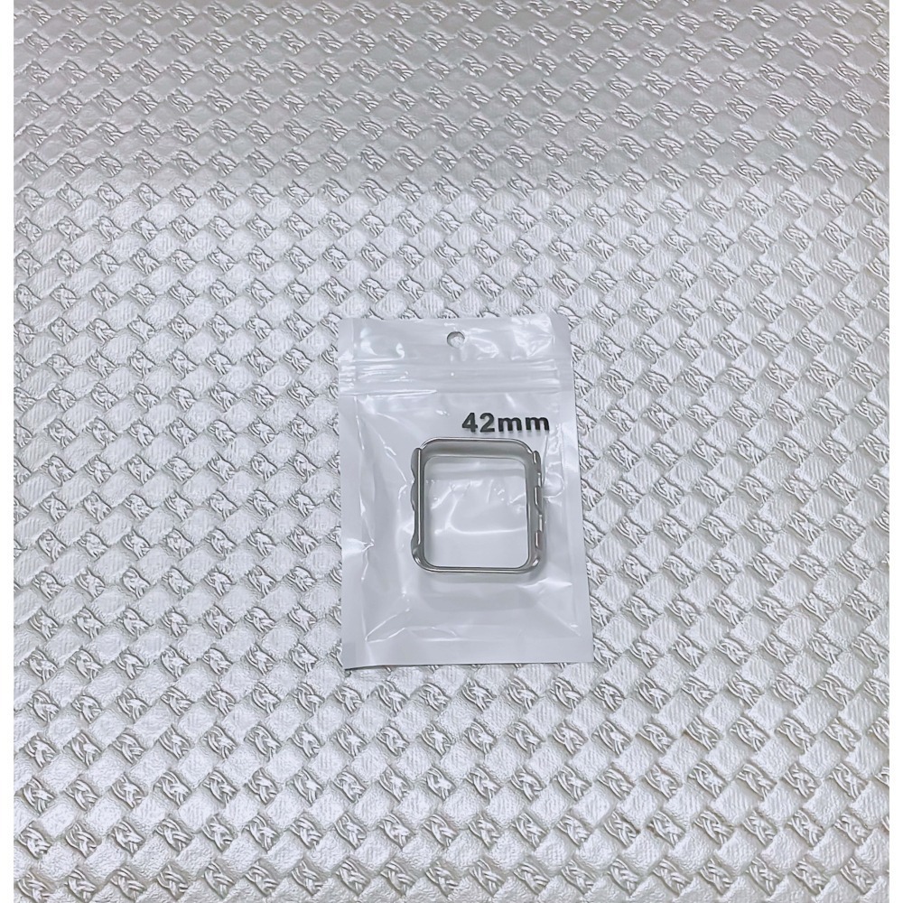 【全新】Apple Watch 邊框硬錶殼(星光色)-細節圖2