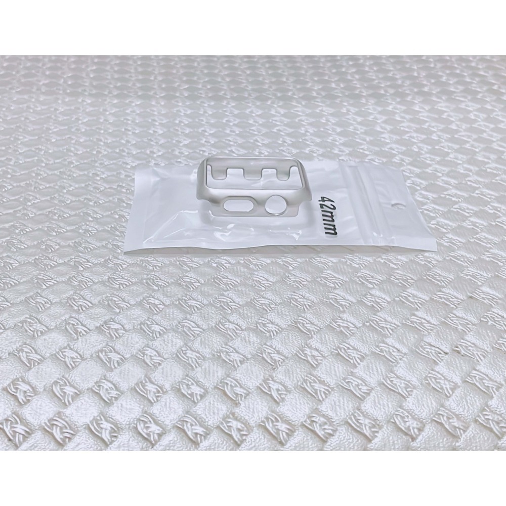 【全新】Apple Watch 邊框硬錶殼(星光色)-細節圖3