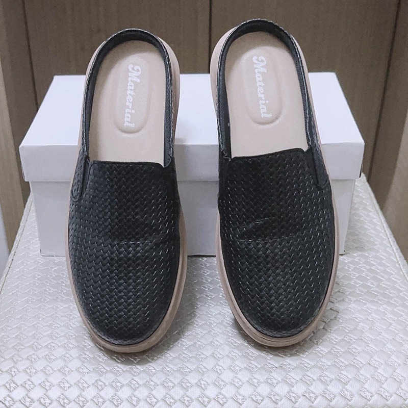 【Material 瑪特麗歐】台灣製素面壓紋穆勒鞋-細節圖8