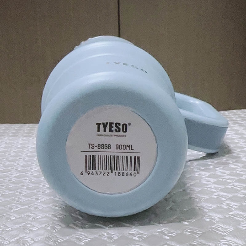 【TYESO 泰碩】304不鏽鋼保溫保冷手把冰霸杯 900ML-天空藍+贈送一個灰藍色的Oolab良杯製所杯底防刮保護套-細節圖6