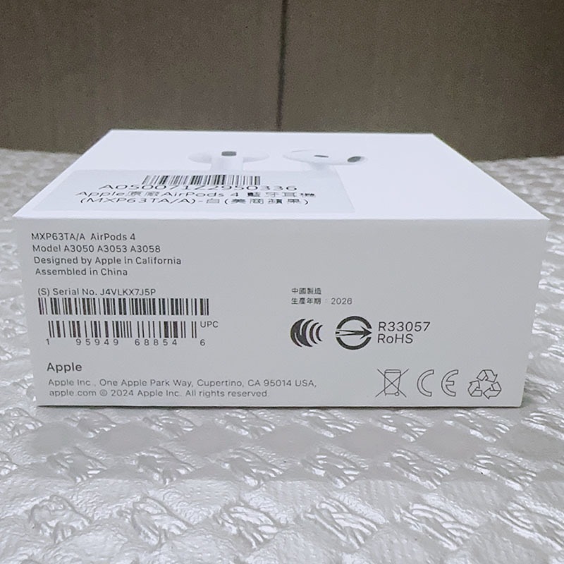 【近全新】【台灣公司貨】【Apple原廠】AirPods 4 藍牙耳機 一般版-白色-細節圖6