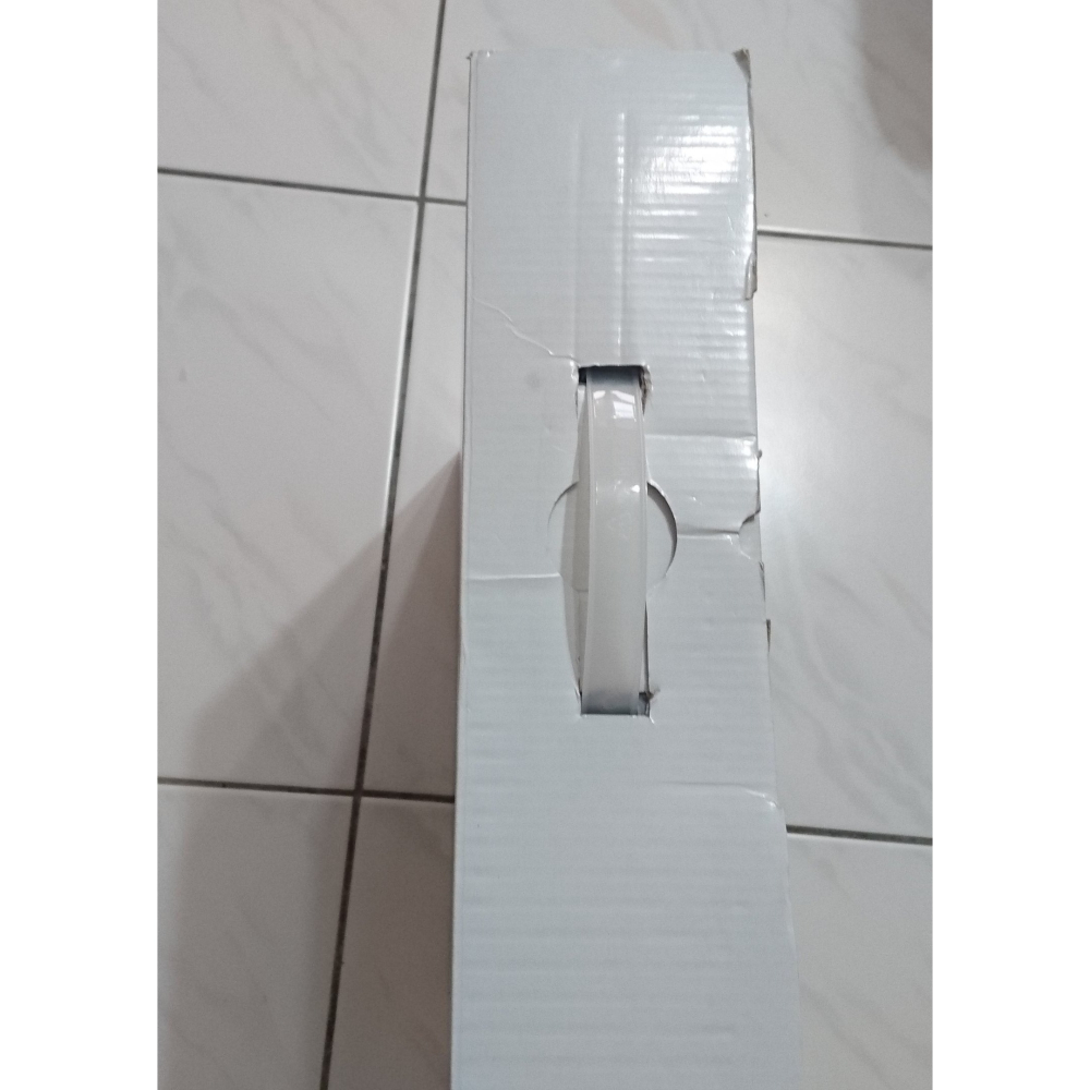 全新 歌林 觸控式微晶電陶爐KCS-MN1205T 定價2290元，博客來 售價1990元-細節圖2