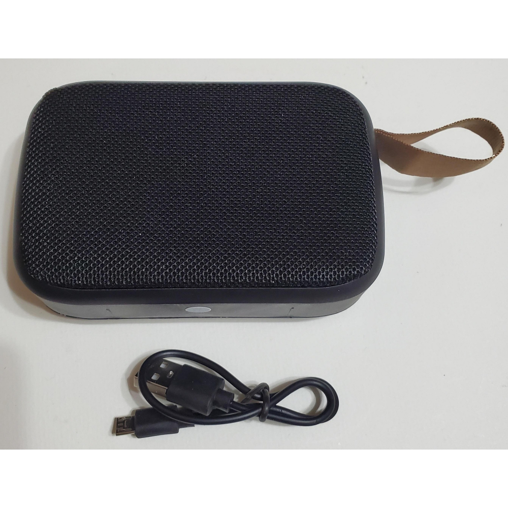 全新 布面輕巧藍芽音箱 TABLEPRO 無線／便攜式／藍牙／藍芽喇叭／音箱／音響-細節圖2