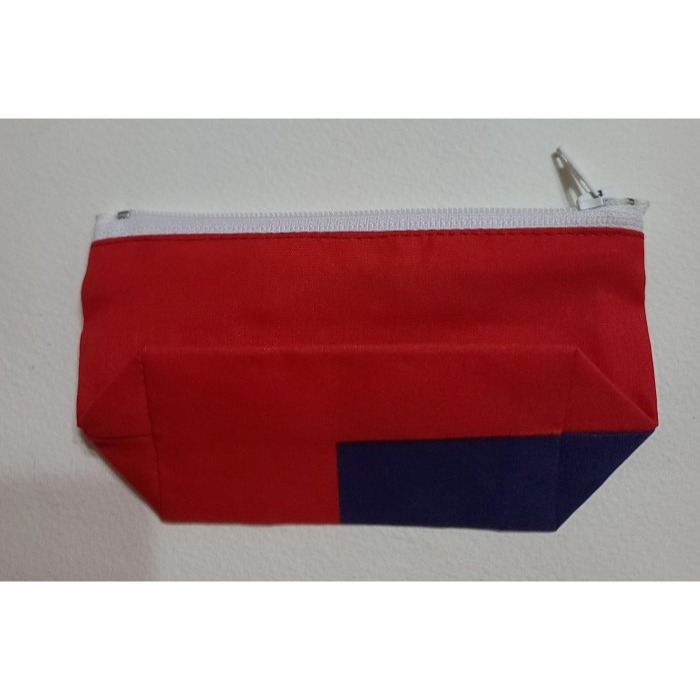 全新 國旗圖樣 拉鍊 零錢包 尺寸: 13.5 X 7.5 X4.5 CM-細節圖2