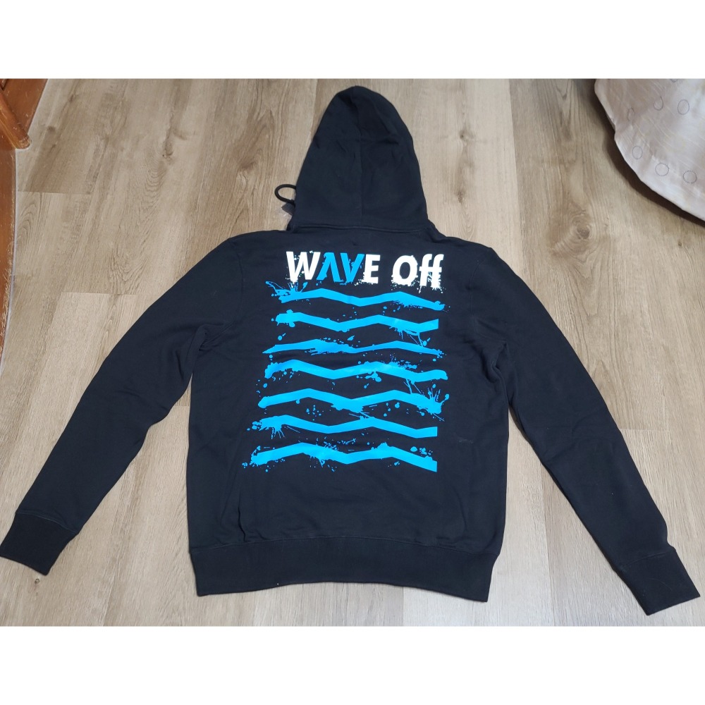全新  WAVE OFF 厚暖  鋪棉  帽T 黑色 原價2480元  尺寸  肩 54  胸 58  長 73CM-細節圖3