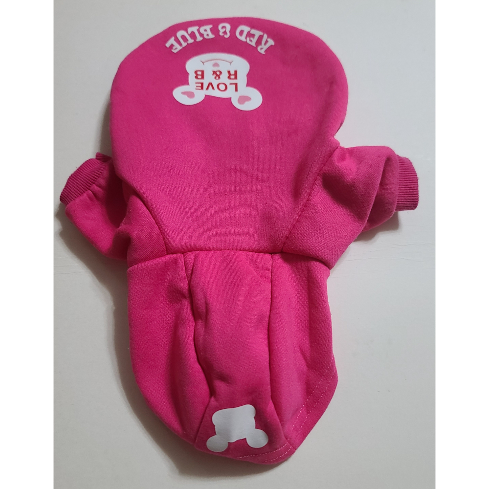 全新  寵物衣服  貓狗皆可  粉紅色帽 T 及紅色 恭喜發財  紅包在這裡(有口袋) 鋪棉暖和   各一件，一件50元-細節圖4