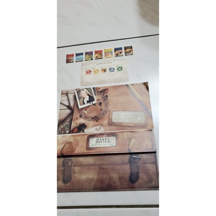 《哈利波特 》英國皇家郵政發行郵票 紀念套票 7本書封面 + 4個學院院徽 + 校徽 +J·K·羅琳的信-細節圖6