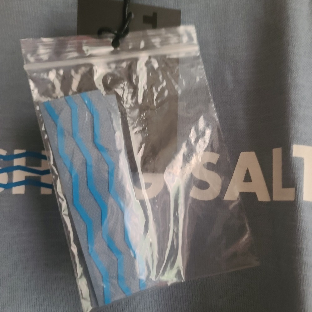 全新  WAVE  Off   FISHING SALTY   潮T  100% 純棉  附魔鬼氈可替換  肩寬  46-細節圖4