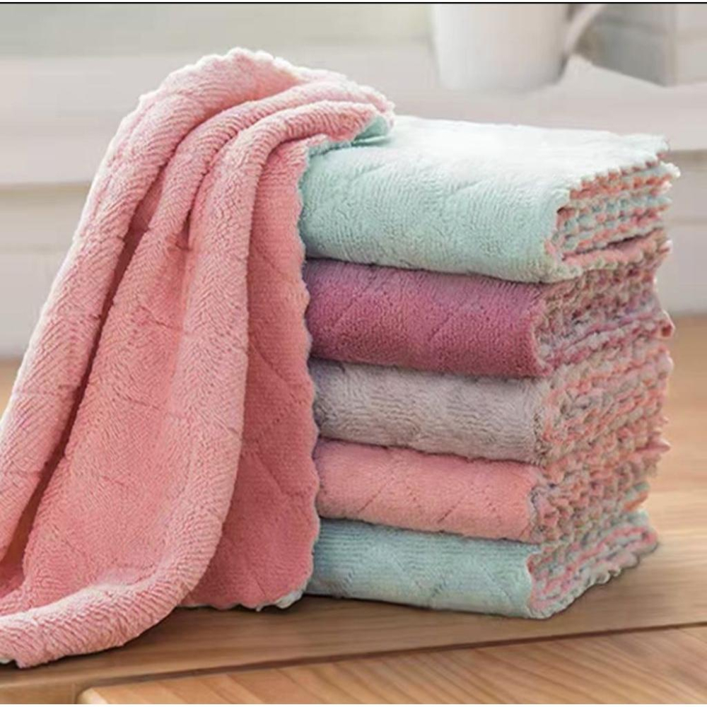 ✨台灣現貨✨毛巾 擦拭 抹布 清潔 吸水 廚房 珊瑚絨 不沾油 不掉毛 顏色隨機-細節圖2