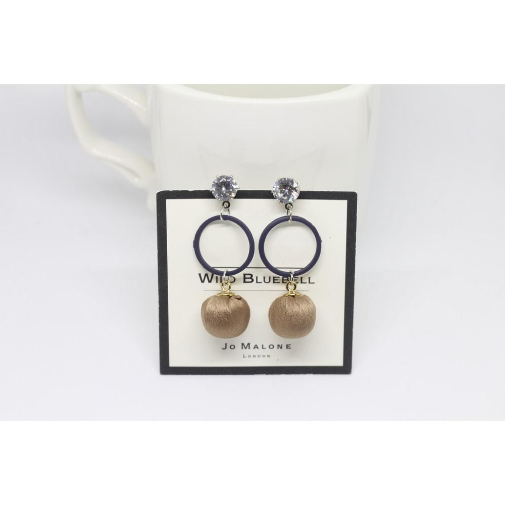 韓國 鋯石耳針 幾何造型 可愛球球⚾️ 垂墜式 耳環 （可改耳夾）-細節圖9