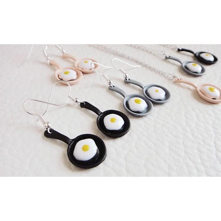 手作 超多款馬卡龍顏色 平底鍋煎蛋 造型 垂墜式 耳勾 耳環 (可改成耳夾)-細節圖4