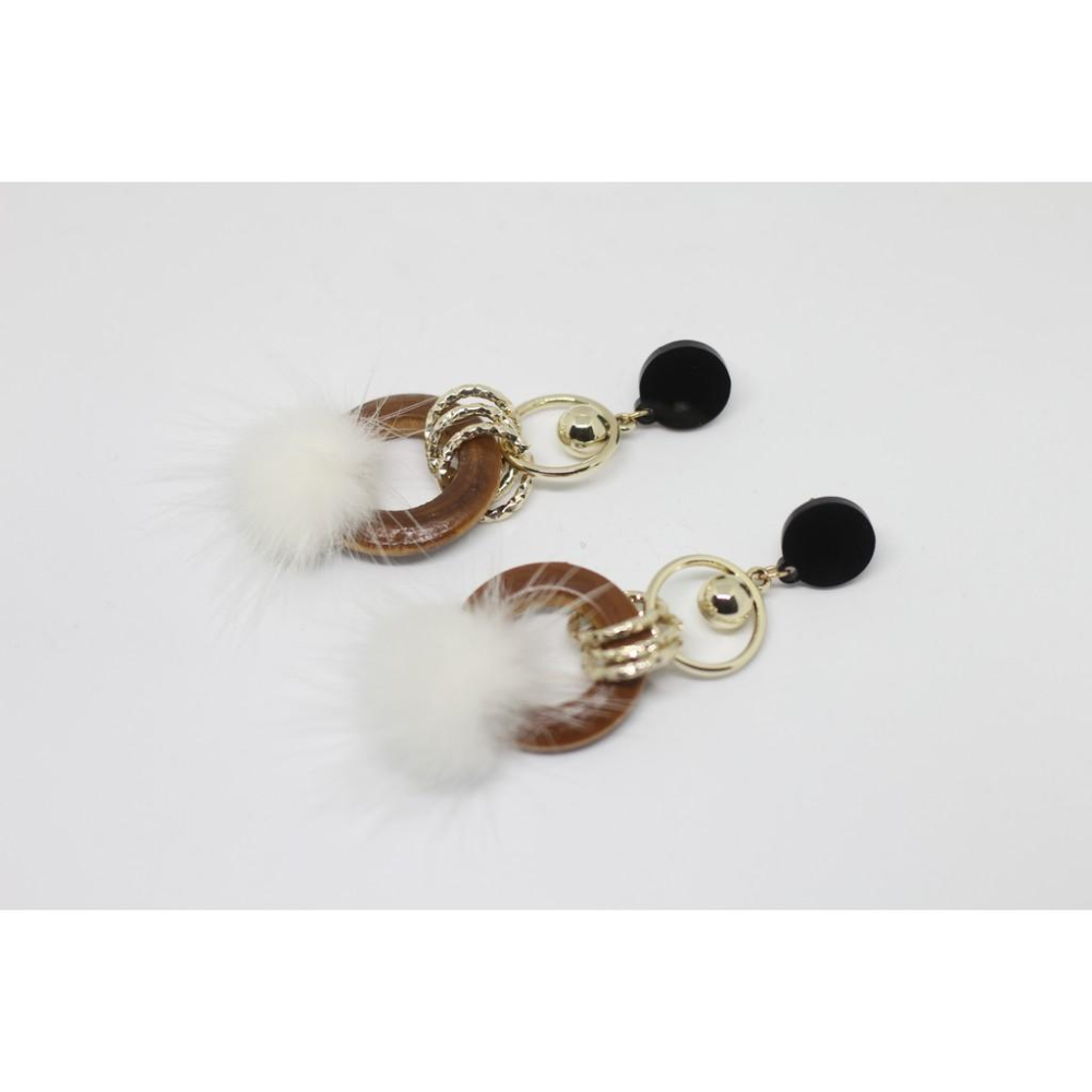 韓國 秋冬新款 木質元素 毛球 垂墜式 耳針 耳環-細節圖2