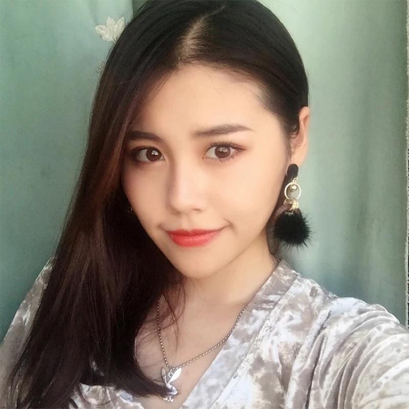 韓國 秋冬新款 木質元素 毛球 垂墜式 耳針 耳環-細節圖8