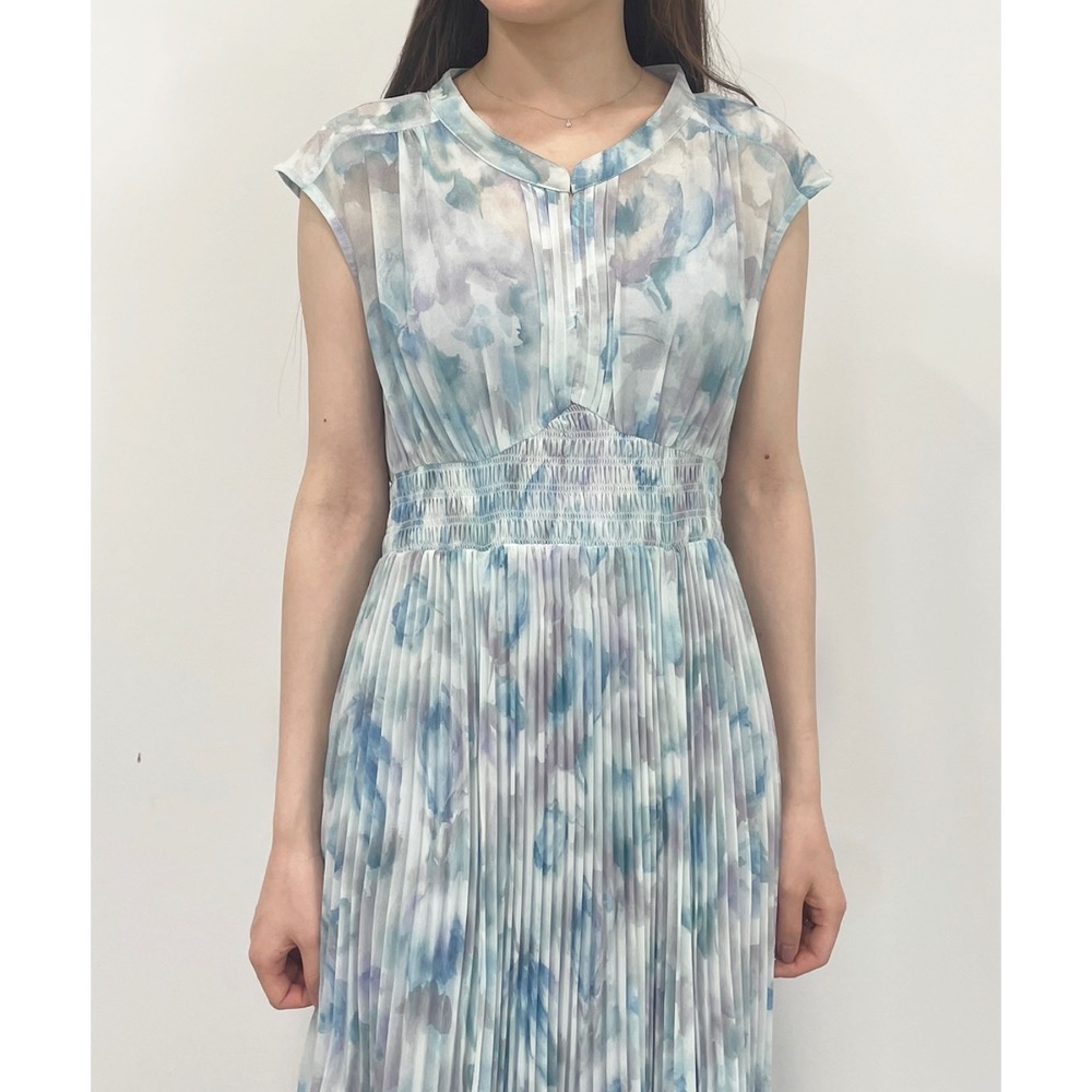 Cocodeal 水彩印花無袖百褶大裙襬無袖洋裝 粉藍1號-細節圖4