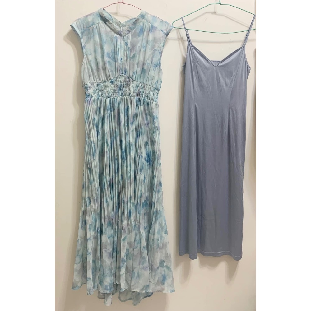 Cocodeal 水彩印花無袖百褶大裙襬無袖洋裝 粉藍1號-細節圖10