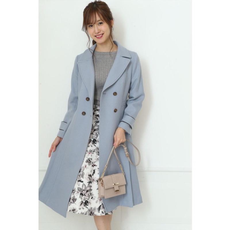 Apuweiser-Riche 三千金 精品優雅翻領側百褶傘擺收腰100%羊毛大衣 淺藍2號-細節圖2