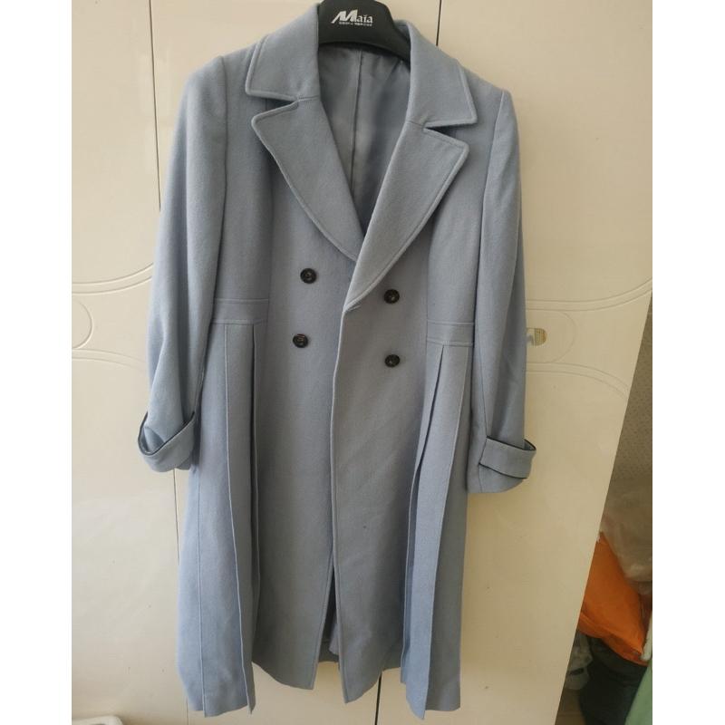 Apuweiser-Riche 三千金 精品優雅翻領側百褶傘擺收腰100%羊毛大衣 淺藍2號-細節圖9