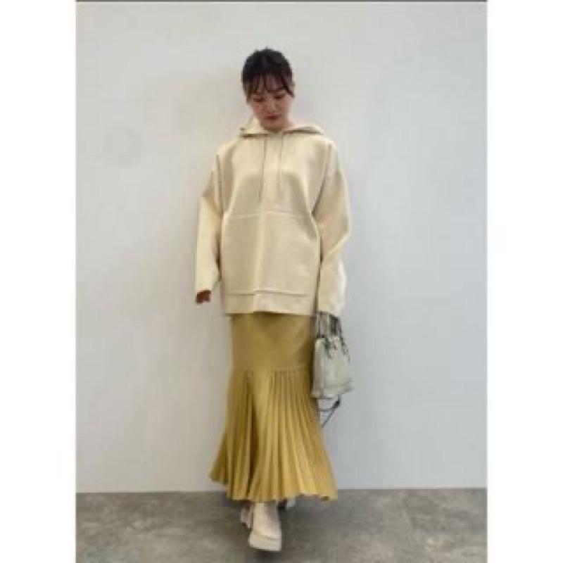 全新吊牌在 Cocodeal 空氣毛呢感寬鬆可愛翻領長袖T-細節圖6