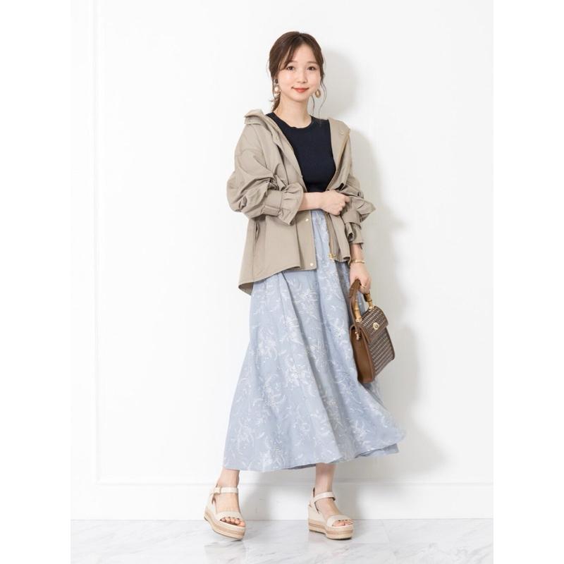 正品全新 Jill STUART 主線 3萬日幣 精品典雅落肩百褶小群擺設計風衣外套 卡其綠S-細節圖3