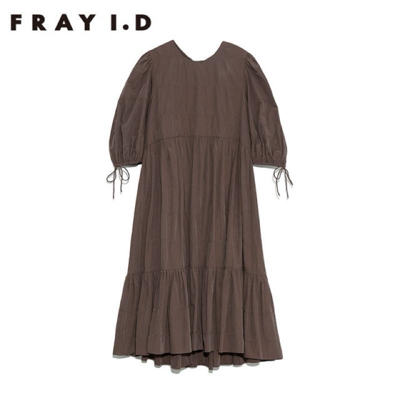 Fray I.D 蛋糕皺褶露背短袖娃娃洋裝 摩卡棕 FWFO211221-細節圖5