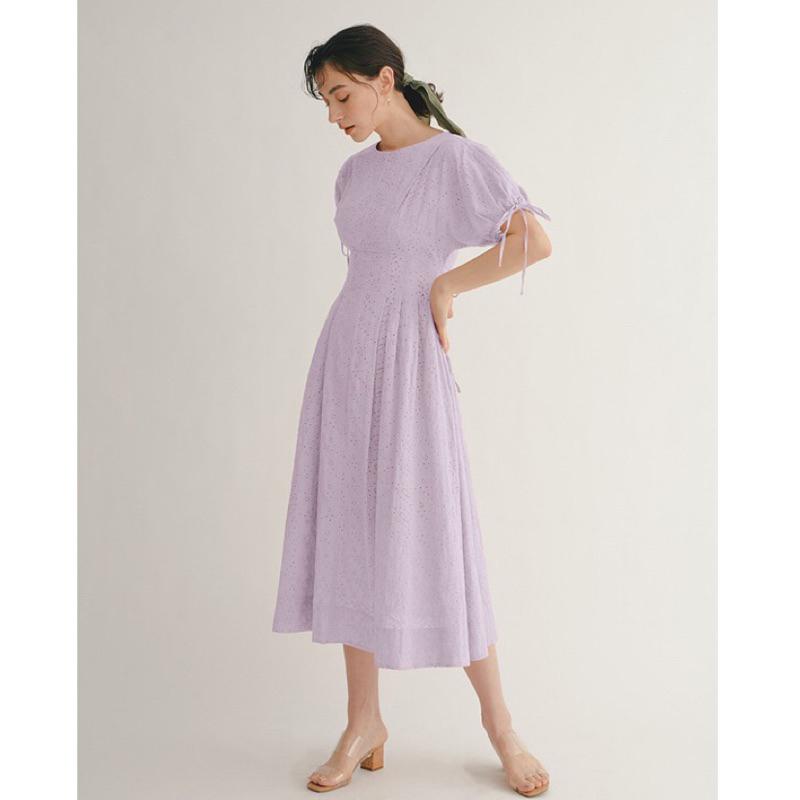 Snidel 精美雕花蕾絲褶飾洋裝 禮服 婚禮 純白1號 SWFO202033-細節圖5