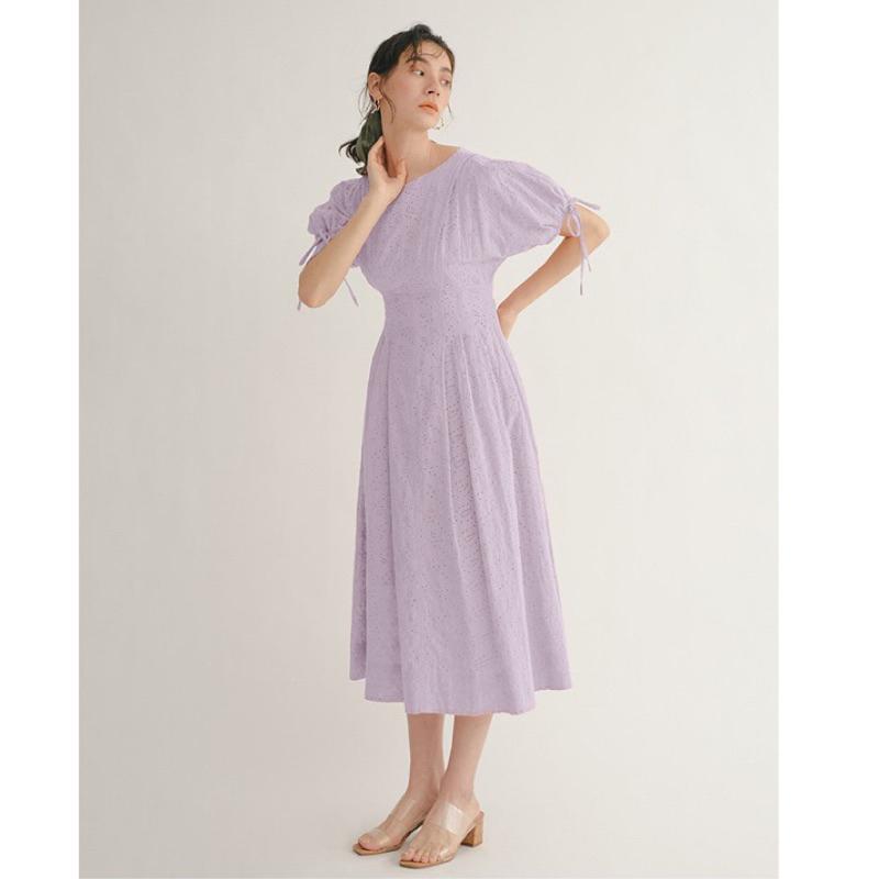 Snidel 精美雕花蕾絲褶飾洋裝 禮服 婚禮 純白1號 SWFO202033-細節圖6