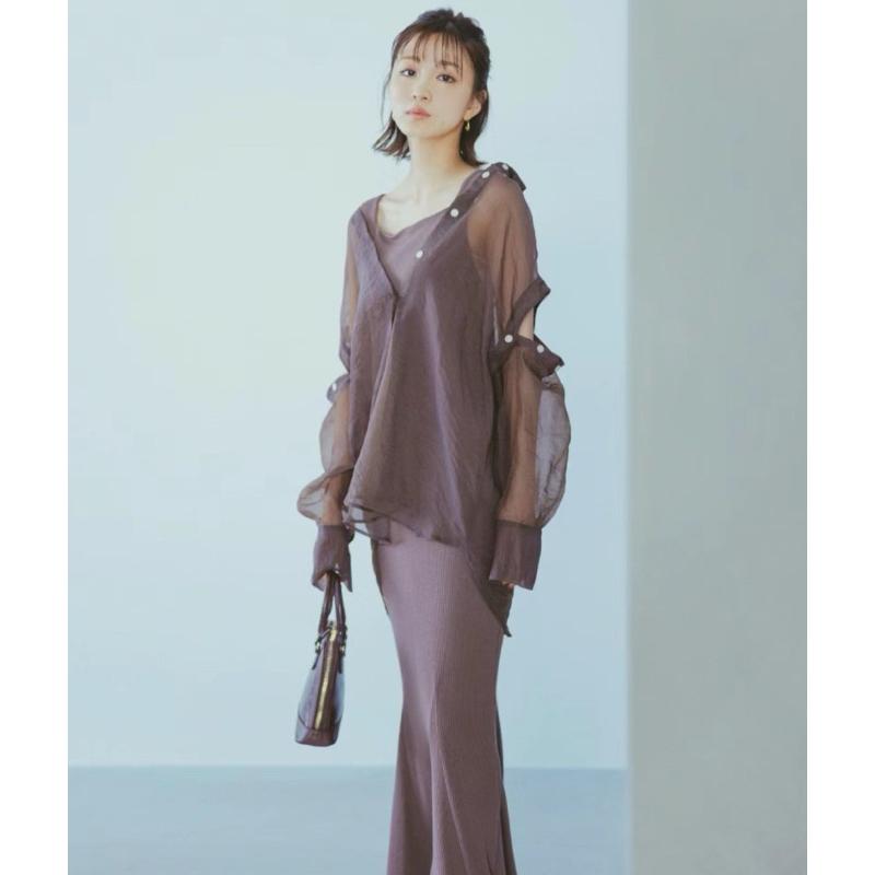 現貨 正品全新 Cocodeal 柔美浪漫兩件式透膚露肩襯衫 魚尾洋裝 柔粉2號-細節圖7