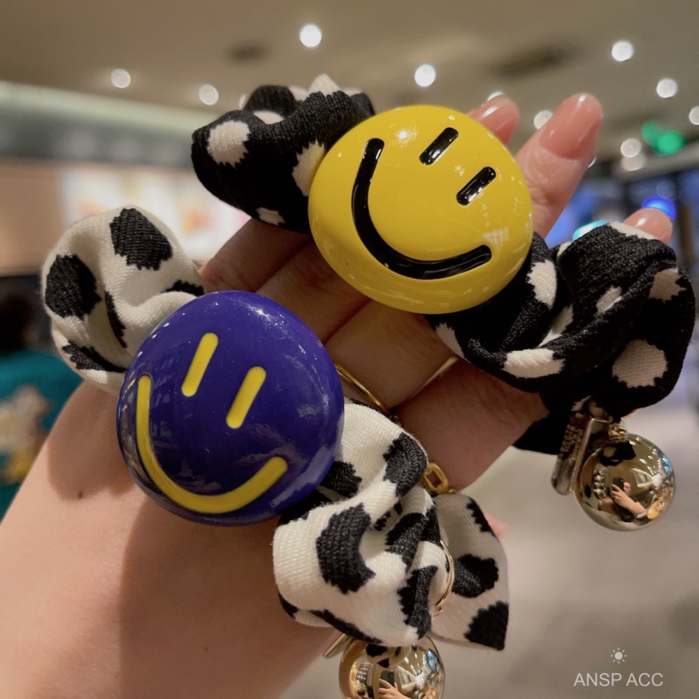 ￼韓國東大門高質感笑臉波點腸髮圈-細節圖4