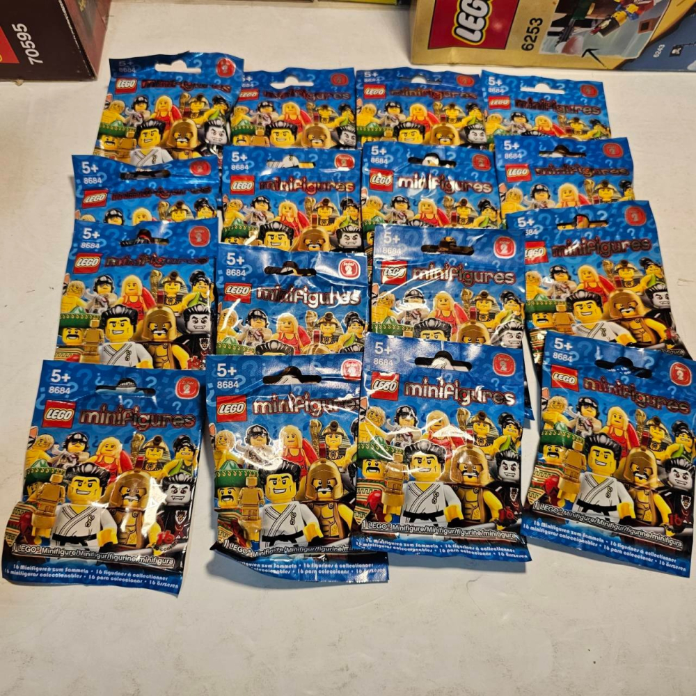 LEGO 8684 Minifigures Series 2樂高 第2代 人偶包 全套16隻, 全新未拆封-細節圖3