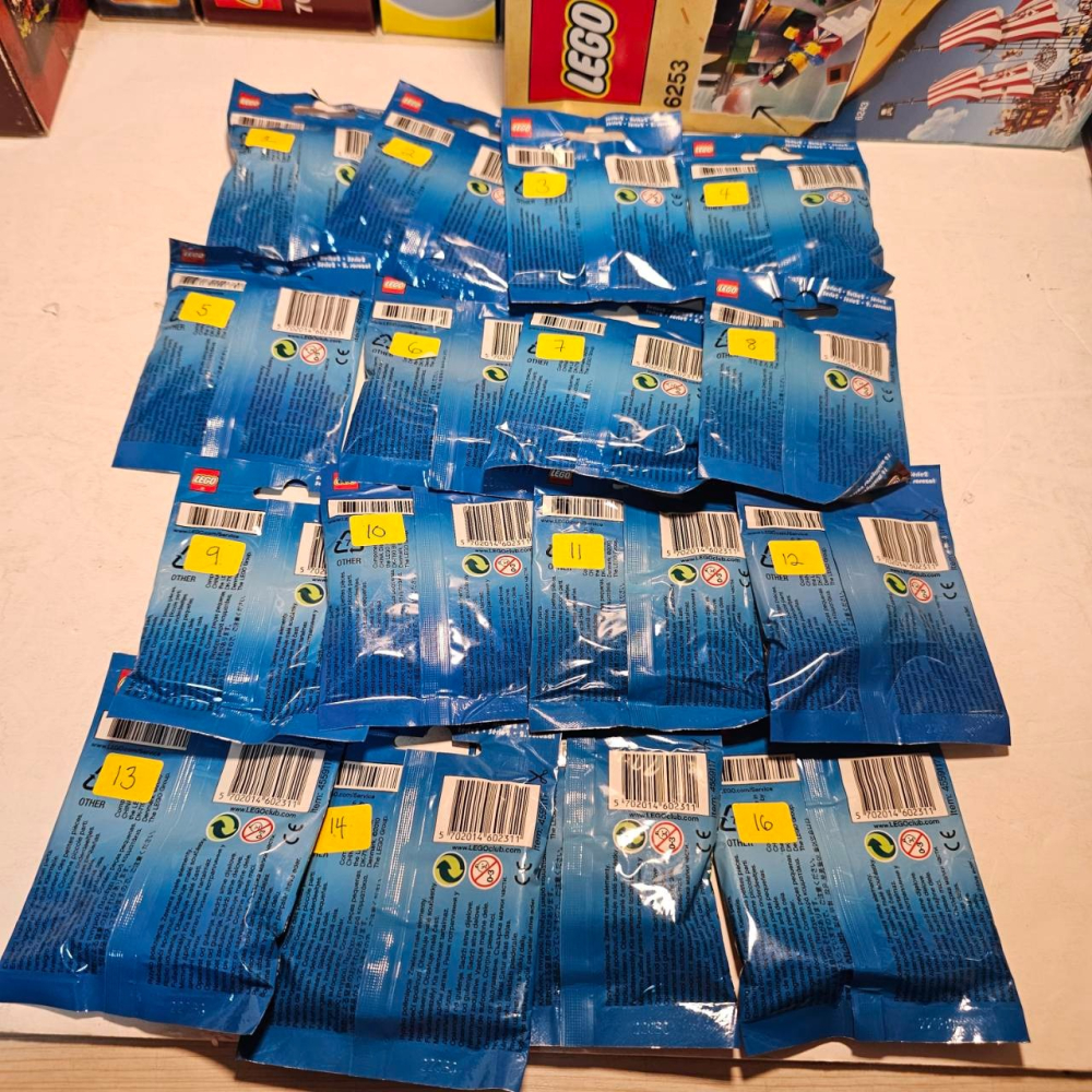 LEGO 8684 Minifigures Series 2樂高 第2代 人偶包 全套16隻, 全新未拆封-細節圖5