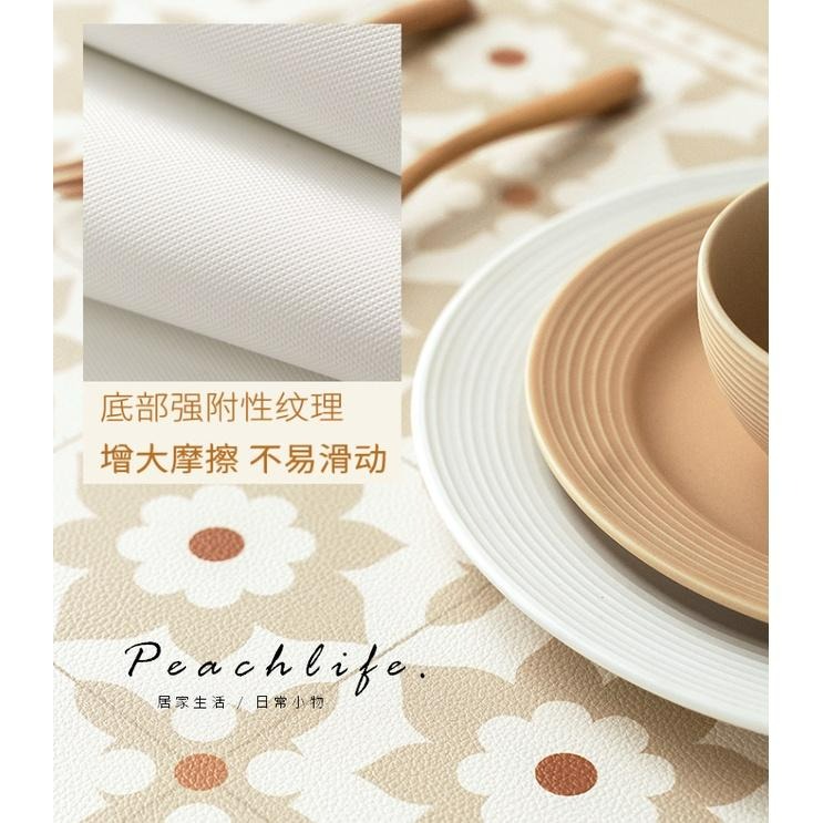 ♡peachlife.♡「台灣現貨」復古花花餐桌墊4入 復古加厚餐墊 防水防油隔熱墊 北歐餐墊 防油水餐墊 可水洗餐墊-細節圖8