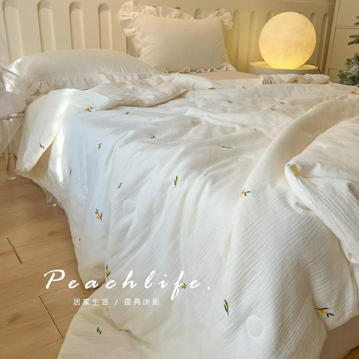 ♡peachlife.♡「台灣現貨」刺繡雙層紗涼被 熊熊刺繡涼被 小花刺繡 沙發被 春夏涼被 薄被 被子 涼被-細節圖4