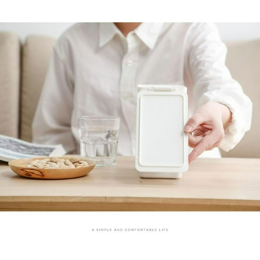 ♡peachlife.♡「台灣現貨」日式純白色桌上垃圾桶 辦公桌車用垃圾桶 迷你垃圾桶 翻蓋是垃圾桶 極簡風格 收納-細節圖6