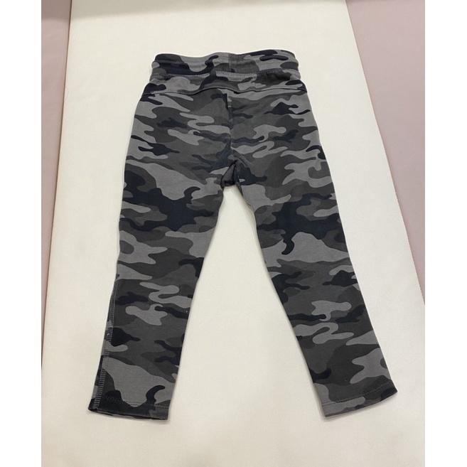 8成新~【GAP】男幼童 GapFit系列鬆緊腰運動褲(迷彩黑)/迷彩長褲-100cm(3y)-細節圖7