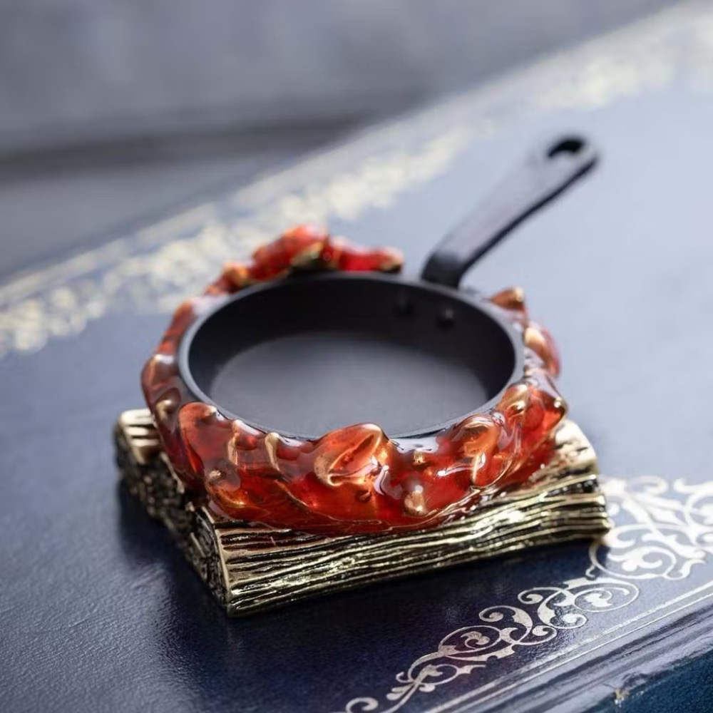 現貨【霍爾的移動城堡 卡西法迷你飾品盤】吉卜力 橡子共和國 宮崎駿 龍貓 神隱少女 魔法公主 天空之城 魔女宅急便-細節圖5