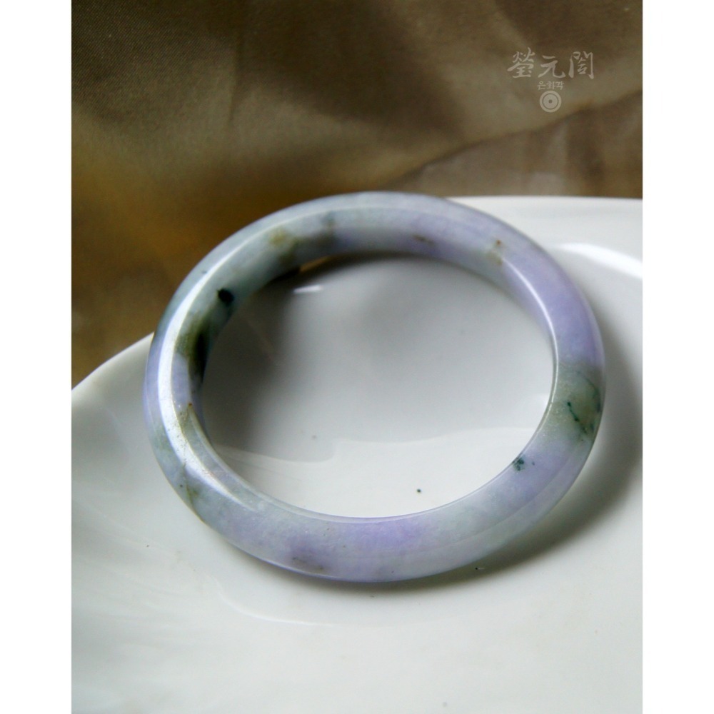 【瑩元閣】《冰糯濃紫春彩咬一口花青》翡翠玉鐲/天然緬甸玉A貨貴妃鐲/手圍16.8/圈口52.8*46/JB-0157台証-細節圖3