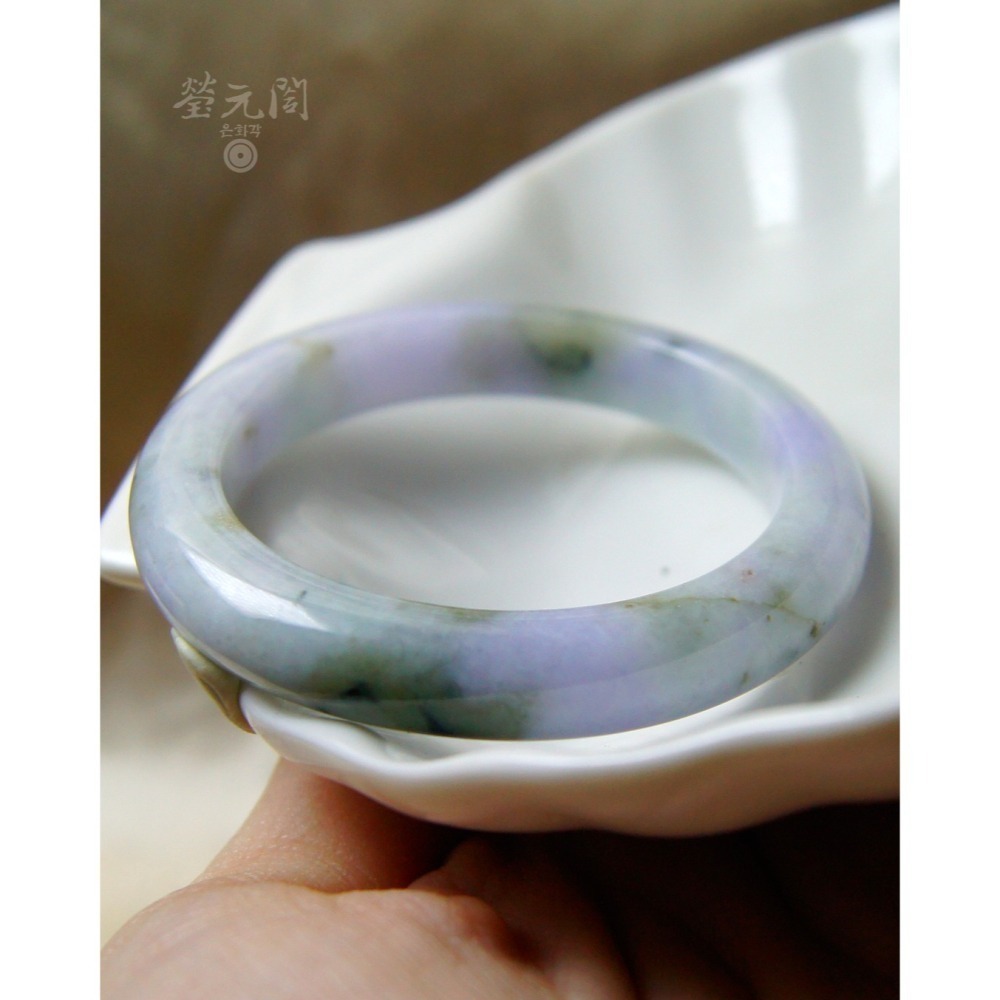 【瑩元閣】《冰糯濃紫春彩咬一口花青》翡翠玉鐲/天然緬甸玉A貨貴妃鐲/手圍16.8/圈口52.8*46/JB-0157台証-細節圖6