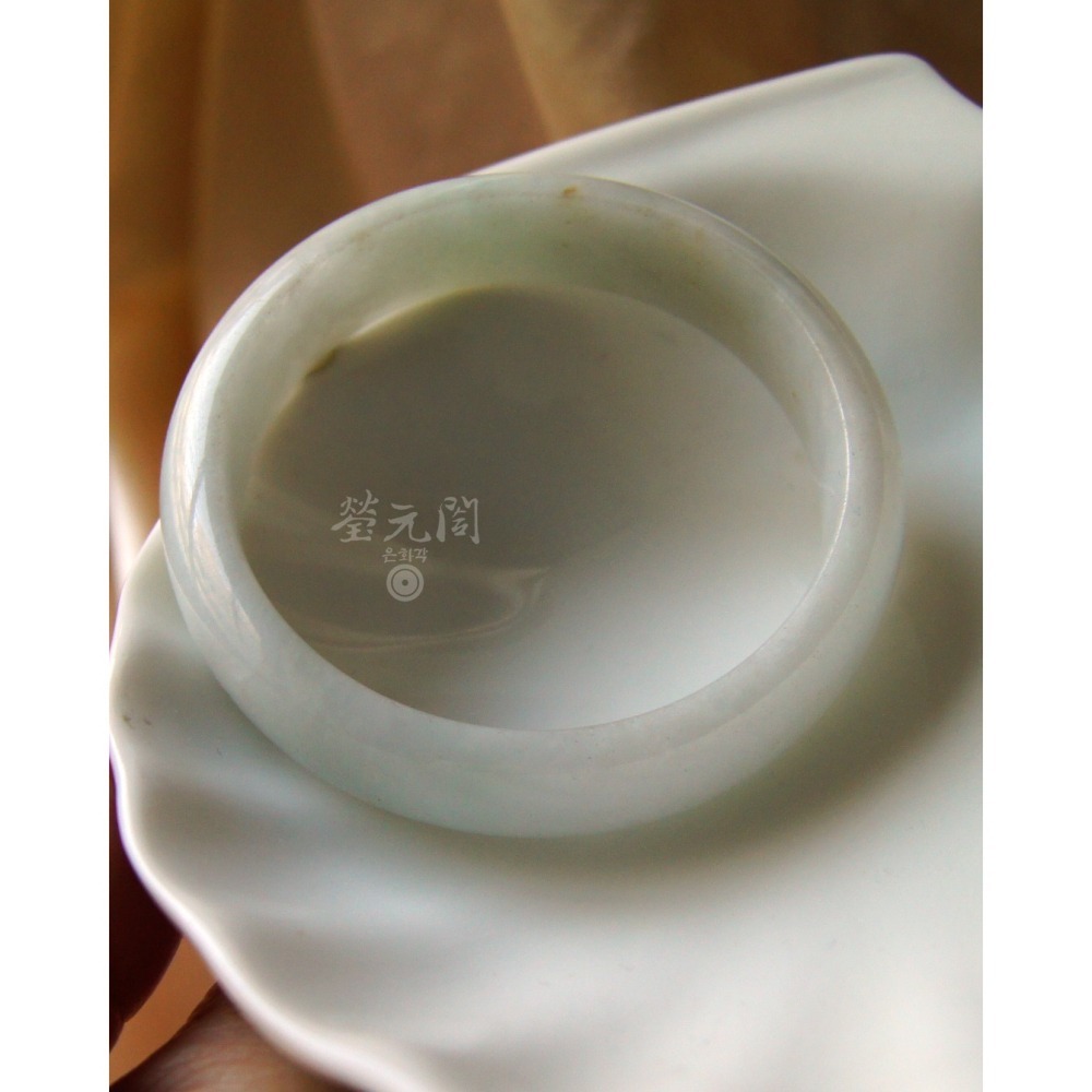 【瑩元閣】白月光《冰糯經典白翡》天然緬甸玉翡翠a貨/平安鐲/圈口53/JB-0196現貨在台當天寄出-細節圖2