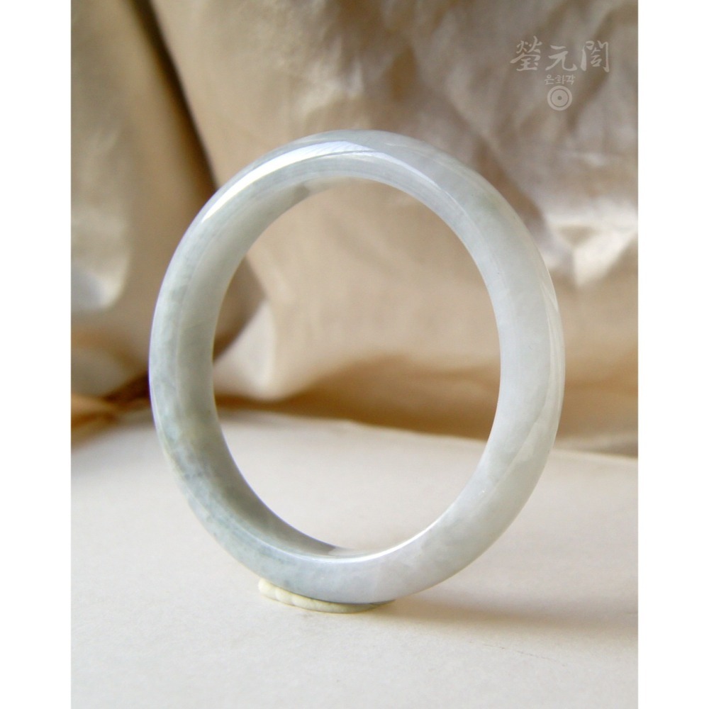【瑩元閣】《冰種白月光出膠白翡》平安鐲/天然緬甸翡翠a貨/手圍19.1/圈口58.6/JB-0221 在台現貨【含台証】-細節圖3