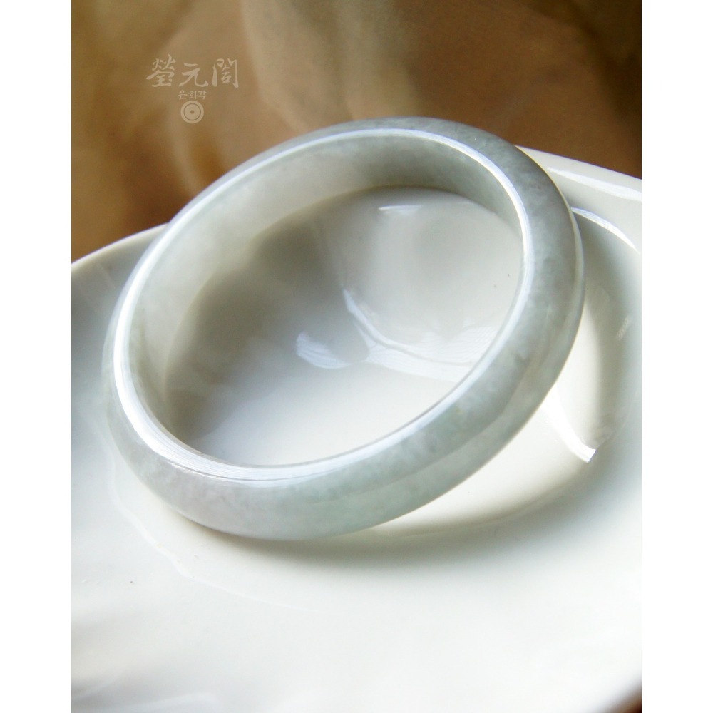 【瑩元閣】《冰種白月光出膠白翡》平安鐲/天然緬甸翡翠a貨/手圍19.1/圈口58.6/JB-0221 在台現貨【含台証】-細節圖4