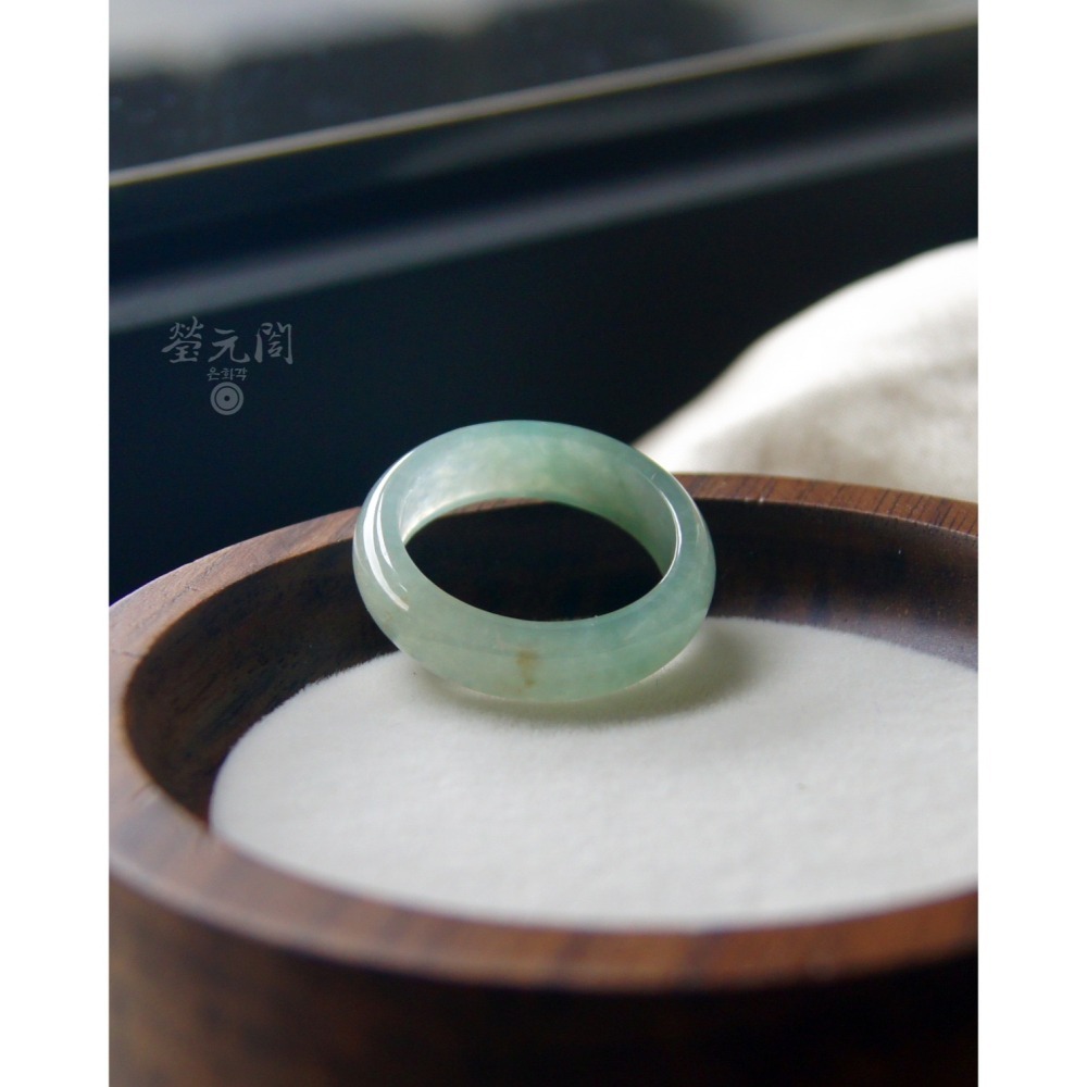 【瑩元閣】《冰玻種起膠含蜜晴水玉戒》天然緬甸玉翡翠A貨/翡翠戒指/國際圍16/JR-0071現貨在台當日寄出-細節圖4