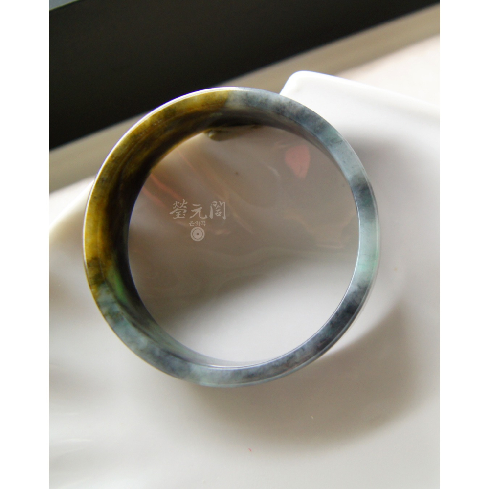 【瑩元閣】《冰糯黃翡帶翠綠烏雞》天然緬甸翡翠a貨/角鐲/手圍16.8/圈口51.3/JB-0293現貨在台當天寄出-細節圖7