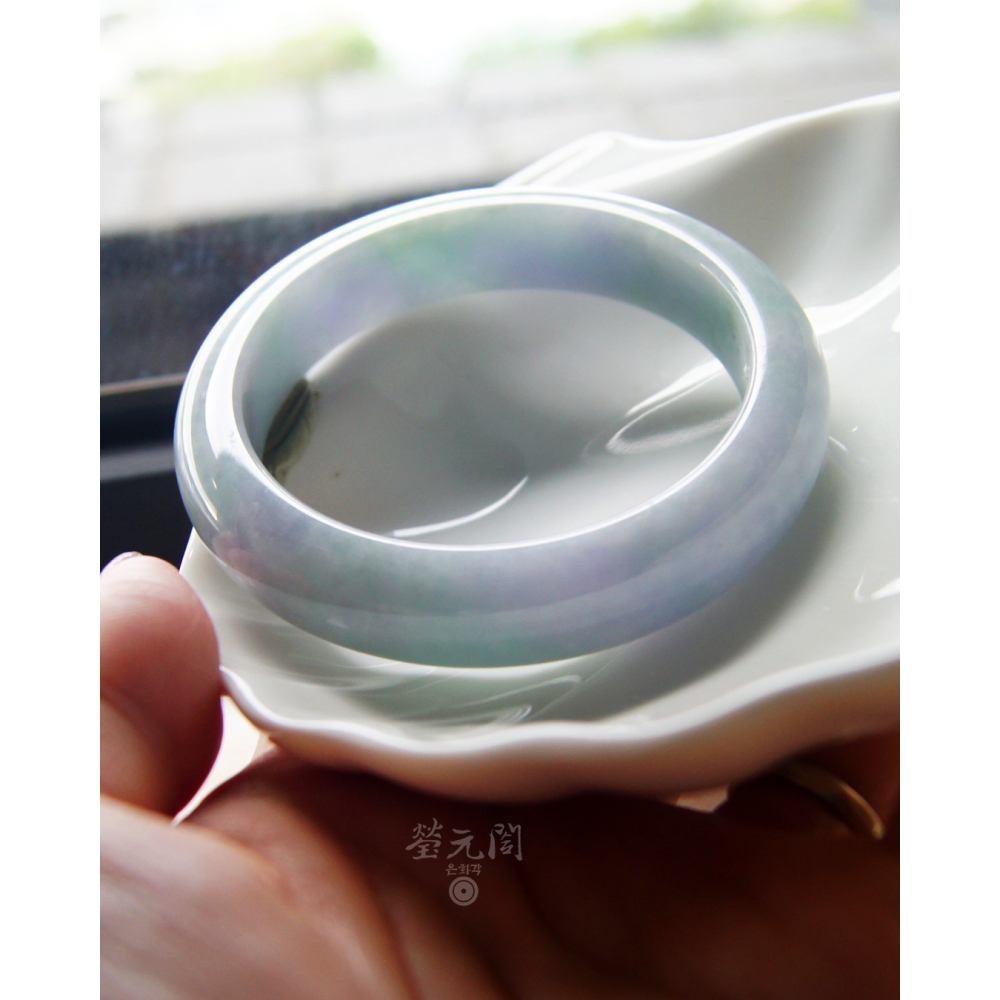 【瑩元閣】《糯冰種濃紫春彩》天然緬甸翡翠a貨/平安鐲/手圍18.8/圈口57.2/JB-0298【附台証】現貨在台當天寄-細節圖10