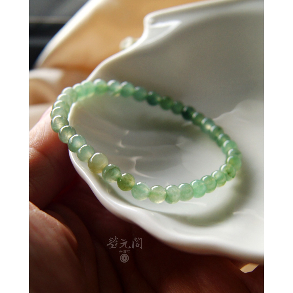 【瑩元閣】《冰種晴水小彈珠串》天然緬甸翡翠a貨/輕素串/手圍皆可目前為15圍/JB-0322現貨在台當天寄出-細節圖7