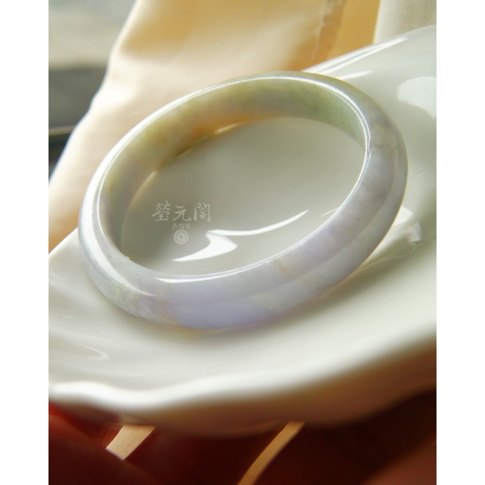 【瑩元閣】《冰芙蓉濃紫羅蘭黃翡相間》天然緬甸翡翠a貨/平安鐲/手圍18.2/圈口55.5/JB-0332現貨在台當天寄出-細節圖11