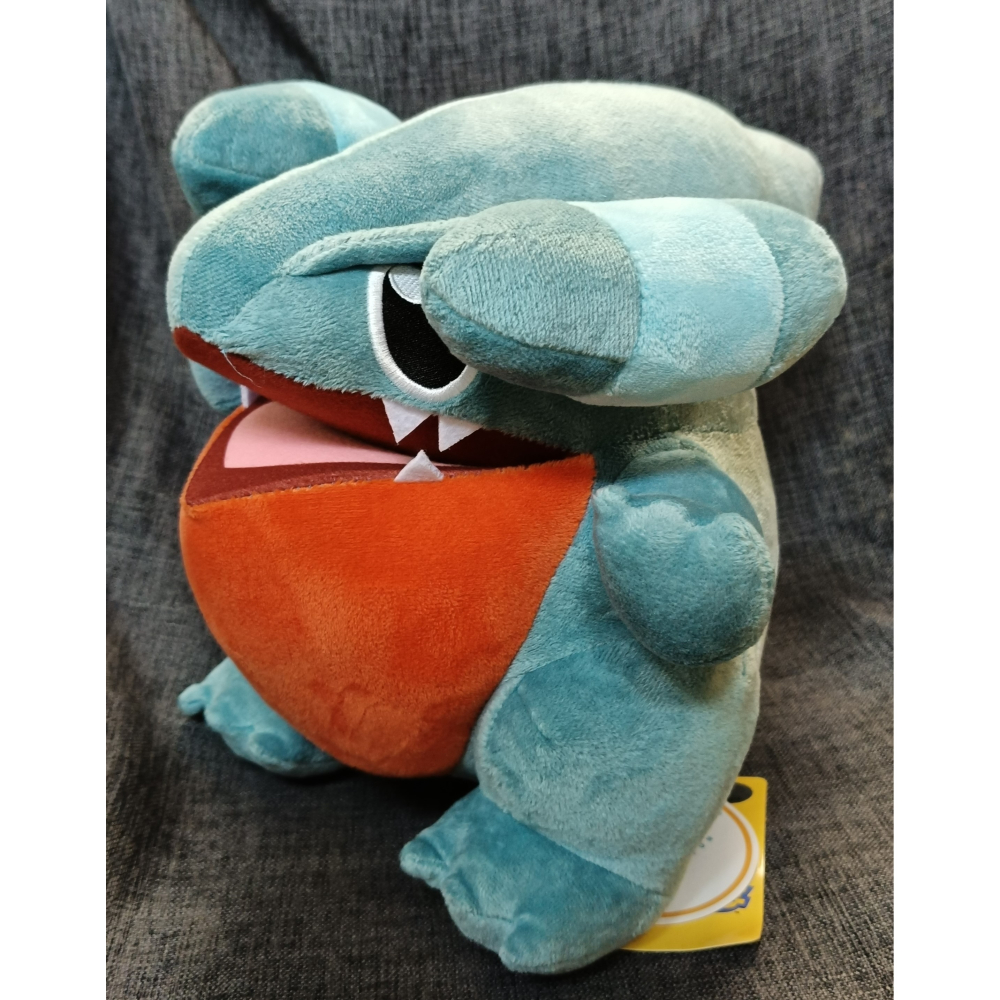 [戰神的店] 神奇寶貝 寶可夢 圓陸鯊 站姿款 娃娃 玩偶 30公分-細節圖2