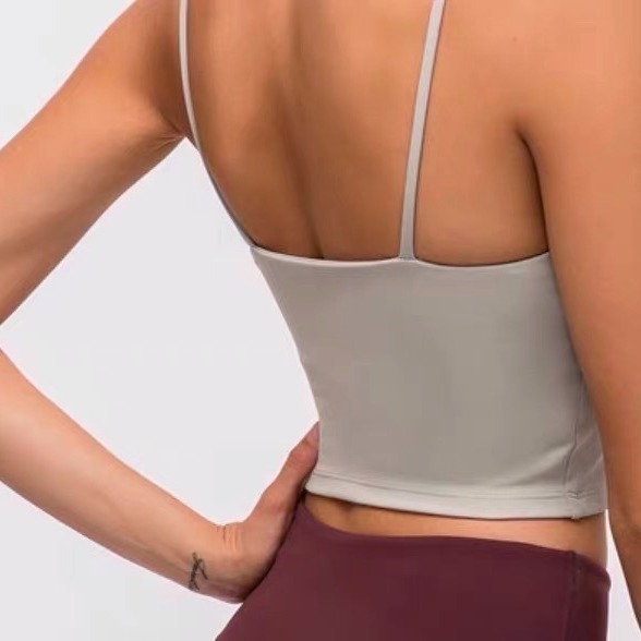 [呱呱健身-實穿照]歐美版 美背運動內衣 背心款運動內衣 中強度 短版運動背心 短版健身背心 運動內衣 短版背心-細節圖7