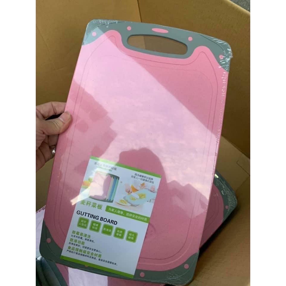 【大大雜貨店】小麥菜板 砧板 顏色隨機-細節圖3