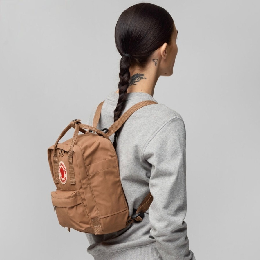 Fjallraven 北極狐 23561-550 黑色 Kanken Mini 迷你後背包 小狐狸 防潑水 兒童書包後-細節圖8