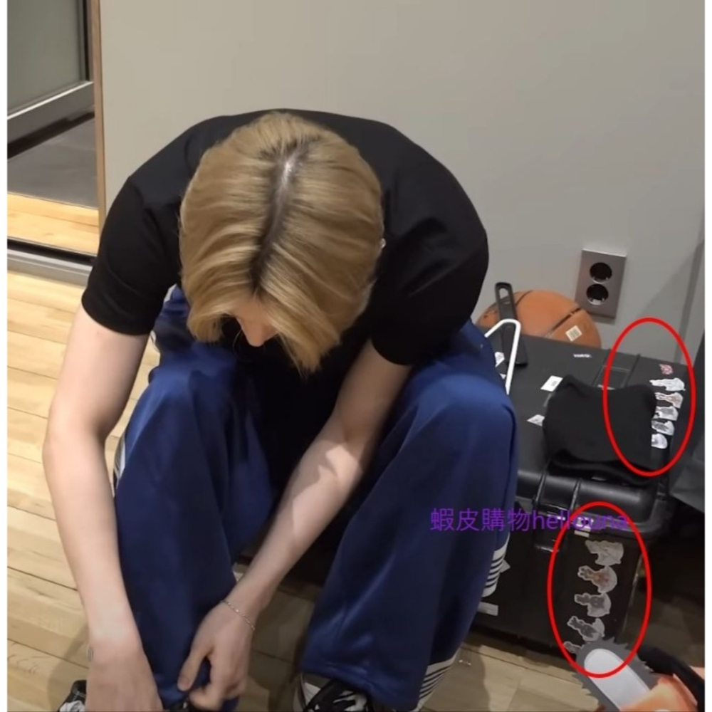 【TXT二代手燈+日巡勇猛貼紙組 送TXT同款貼紙】全新 未拆封 現貨 演唱會 應援手燈 MOA棒 新版應援棒 場周代買-細節圖9